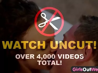 WC vittu fest kanssa upea brunette suomalaista seksivideoita tyttö